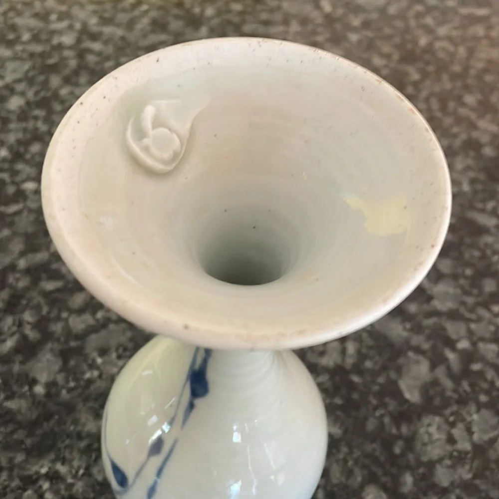 Fine painted design pottery vase or mug with‎ maker’s mark